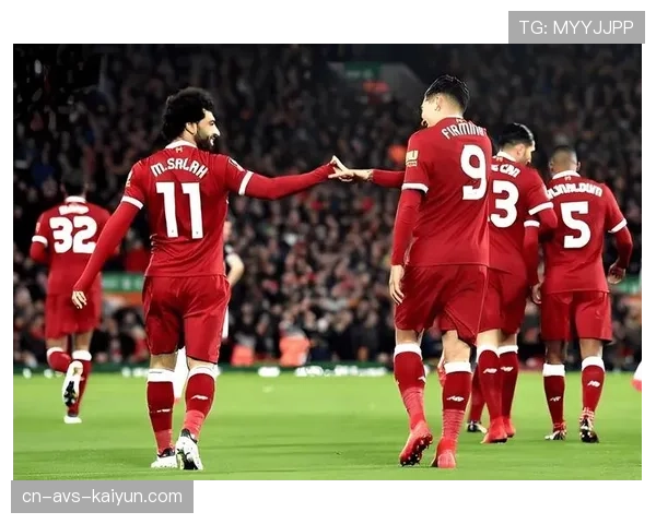 现场：弗罗西诺内对阵热那亚，主队球迷抗议判罚导致比赛中断五分钟